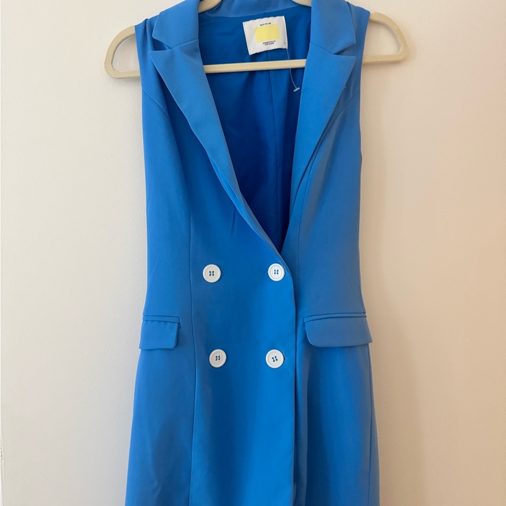 Blue Sleeveless Double-Breasted Dress
